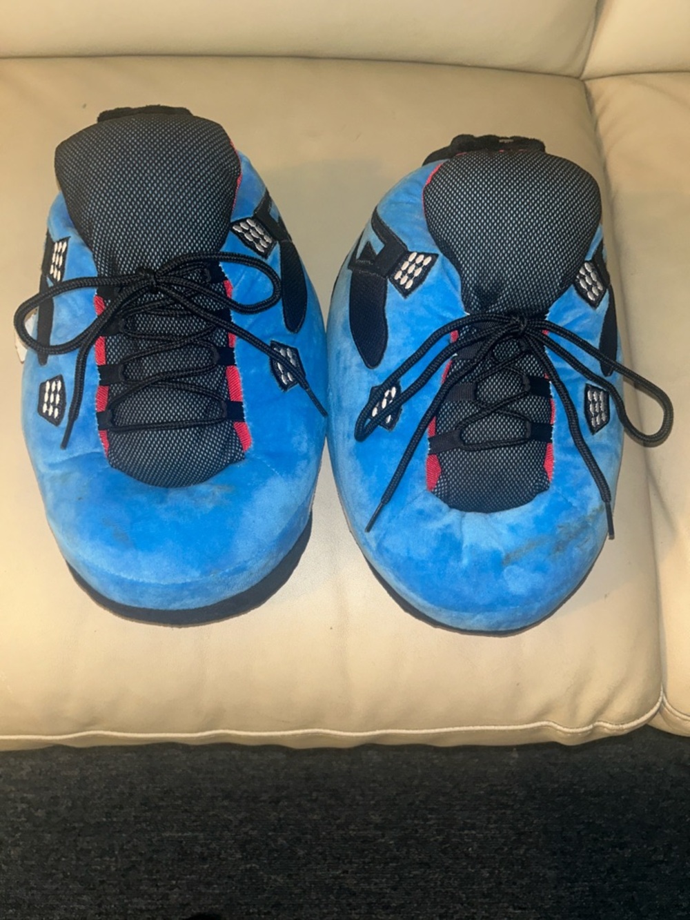 “SEND UR BEST REASONABLE OFFER”
Blue Plush Lace-Up Sneaker Slippers 💙 - Picture 2 of 6